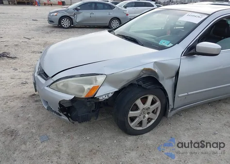 2005 Honda Accord 3.0 Ex z USA, uszkodzony, nr VIN 1HGCM66545A030340